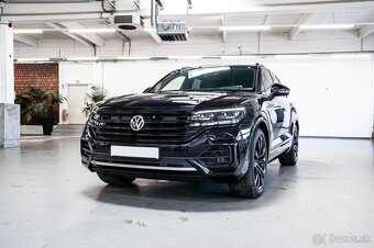 Volkswagen Touareg - 2