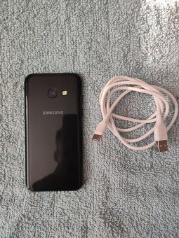 Samsung Galaxy A3 16GB - 2