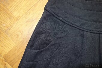 Sukňa Hugo Boss veľ. 40 - 2