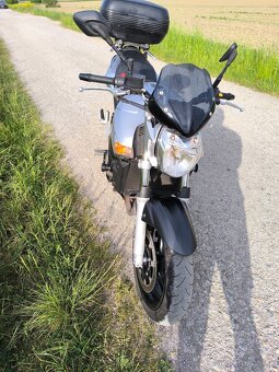 Suzuki Gsr 600 - 2
