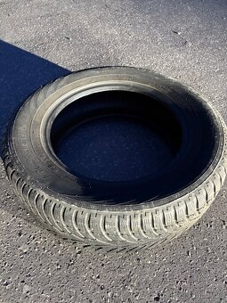 Nokian 195/65 R15 - 2