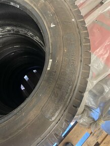 Continental 295/60 R 22,5 - 2