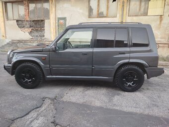 Suzuki Vitara 4x4 2.0TD 64kw RF bez tp a špz - 2