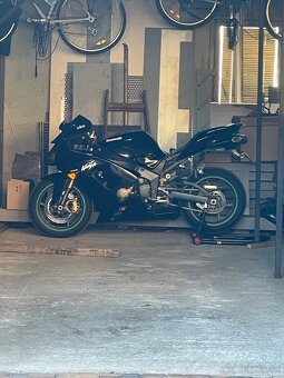 Kawasaki ninja zx6r 636 2006 - 2