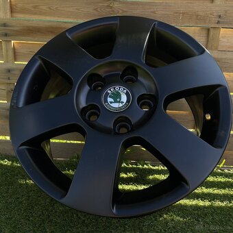 15" elektrony Skoda Octavia 2 - 2