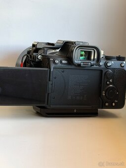 Sony A7IV + 2 baterky + battery grip + Smallrig klietka - 2