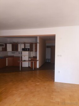 Prenájom Šaľa Pázmaňa 135m² - 2