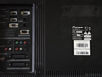 Predám Pioneer KRL-37V Full HD LCD TV - 2