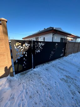 ⸻ Predám samonosnú posuvnú bránu – - 2