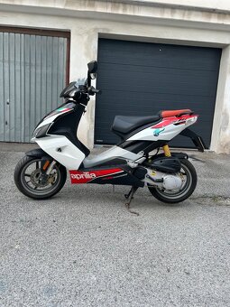 Aprilia SR 50 Racing - 2