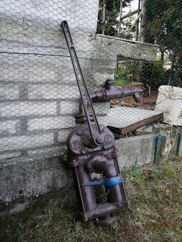 Na predaj ručná pumpa na vodu Lila 75 - 2