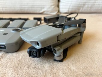 Dji mavic air 2 fly more combo - 2