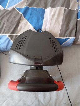 Volant na Xbox a Pc - 2