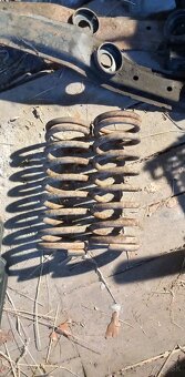 Predne a zadne pruziny skoda 105/120 - 2