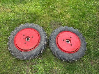 Kolesa na malotraktor - 2
