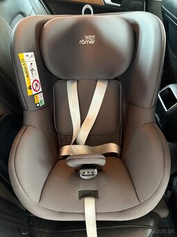 Autosedačka Britax Römer Dualfix M Plus i-Size - 2