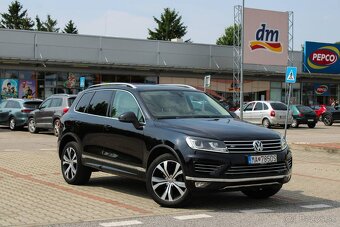 Volkswagen Touareg II 3.0 V6 TDI BMT 4MOTION R-Line - 2