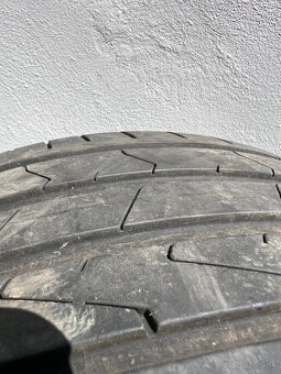 225/40 R18 92w letné Hankook - 2