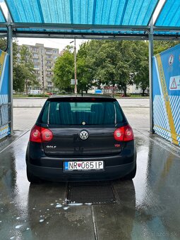 Volkswagen Golf V 1.9 TDI - 2