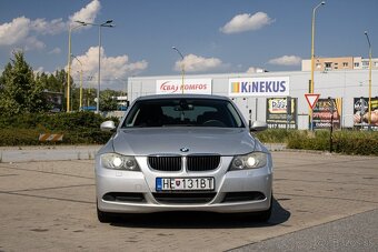 BMW 318i (r.v. 2007, 2.0 benzín, 95 kW / 129 k) - 2