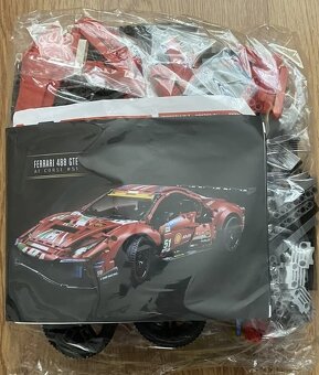 Ferrari 488 GTE 42125 - 2