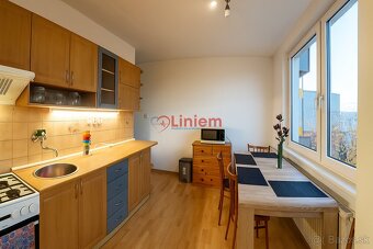 Na prenájom-2,5 izbový byt na Klokočine - 2