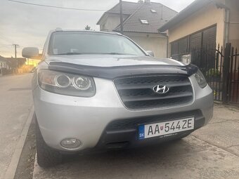 Predám zachovalý Hyundai Santa fe 4x4 - 2