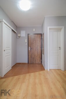 Priestranný 3-izbový byt v novšom bytovom dome v Poprade - 2