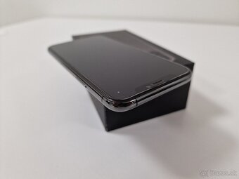 Apple iPhone 11 Pro Space Gray - 2