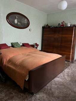 Starožitne postele a skrine - 2