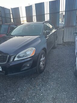 Volvo XC60 - 2