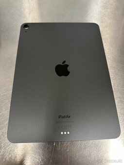 Apple iPad  Air 5 generácie - 2