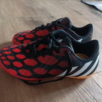 Halovky Adidas detské veľ. 31 - 2