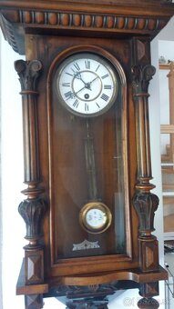 HODINY-100 rocne - 2