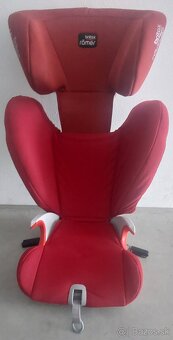 Predam autosedacku Britax Römer - 2