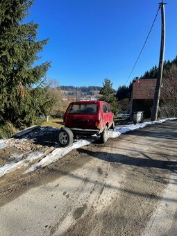 Lada niva 1.7i - 2