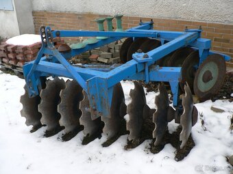 NESENÝ DISKOVÝ PODMÍTAČ - 2