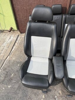 Sedačky Octavia I RS - 2