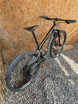 Predám Canyon Lux CF6 2021 Carbon M - 2