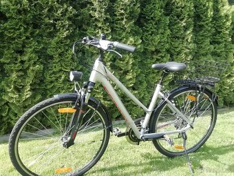 Predám trkingový bicykel Kellys Cristy 50 - 2