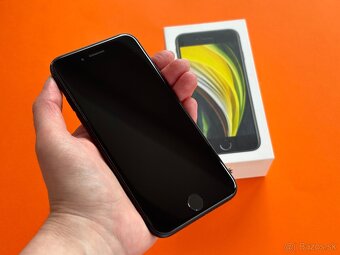 iPhone SE 2020 128GB Black - s novou baterkou - 2