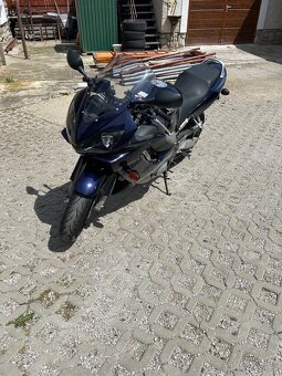 Honda CBR600F-2 - 2