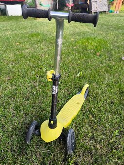 🛴 Detská trojkolesová kolobežka Oxelo B1 – žltá - 2