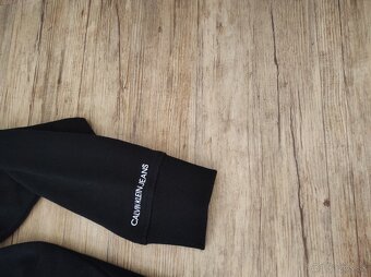 Calvin Klein mikina - 2