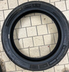 pneu 110/70 17 150/60 17 - 2