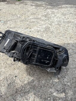 Xenony Audi a6 c6 - 2