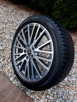 4-originál obute alu 5x112 R18 Mercedes 7.5J ET49-225/45 r18 - 2