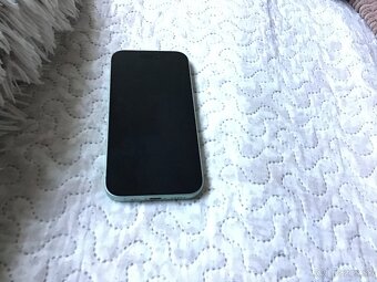 Predám nový Apple iPhone 15 128 GB Zelený - 2