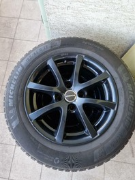 R15 Michelin alpin 6 195/65 91T,Borbet LV black disky - 2