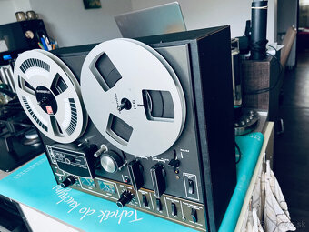 kotucovy mag. Akai - 2